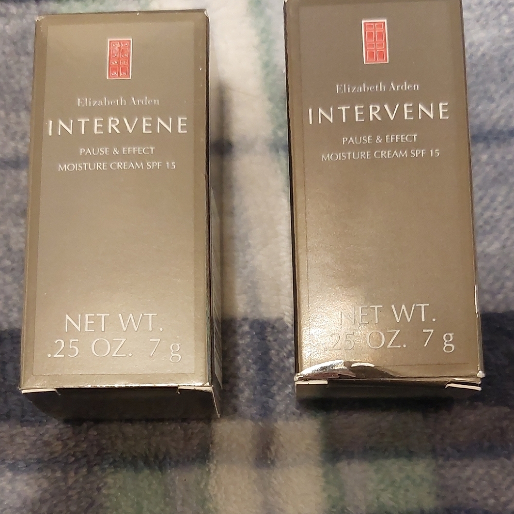 Elizabeth Arden Intervene Moisture Cream SPF 15